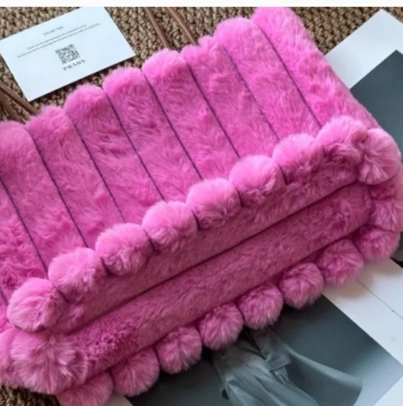 Prada GWP Bag Tote - Picture 3 of 6